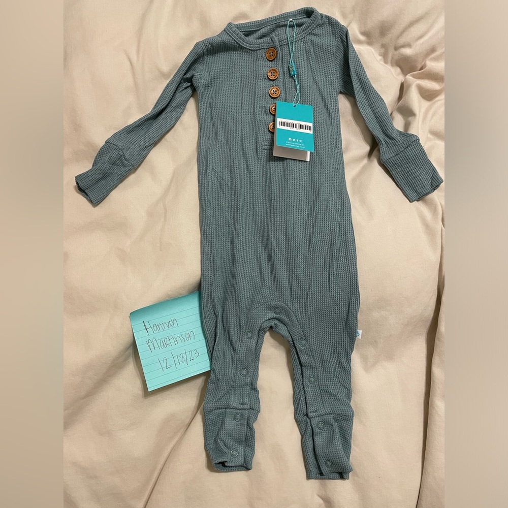 NWT Posh Peanut arctic waffle long sleeve Henley romper